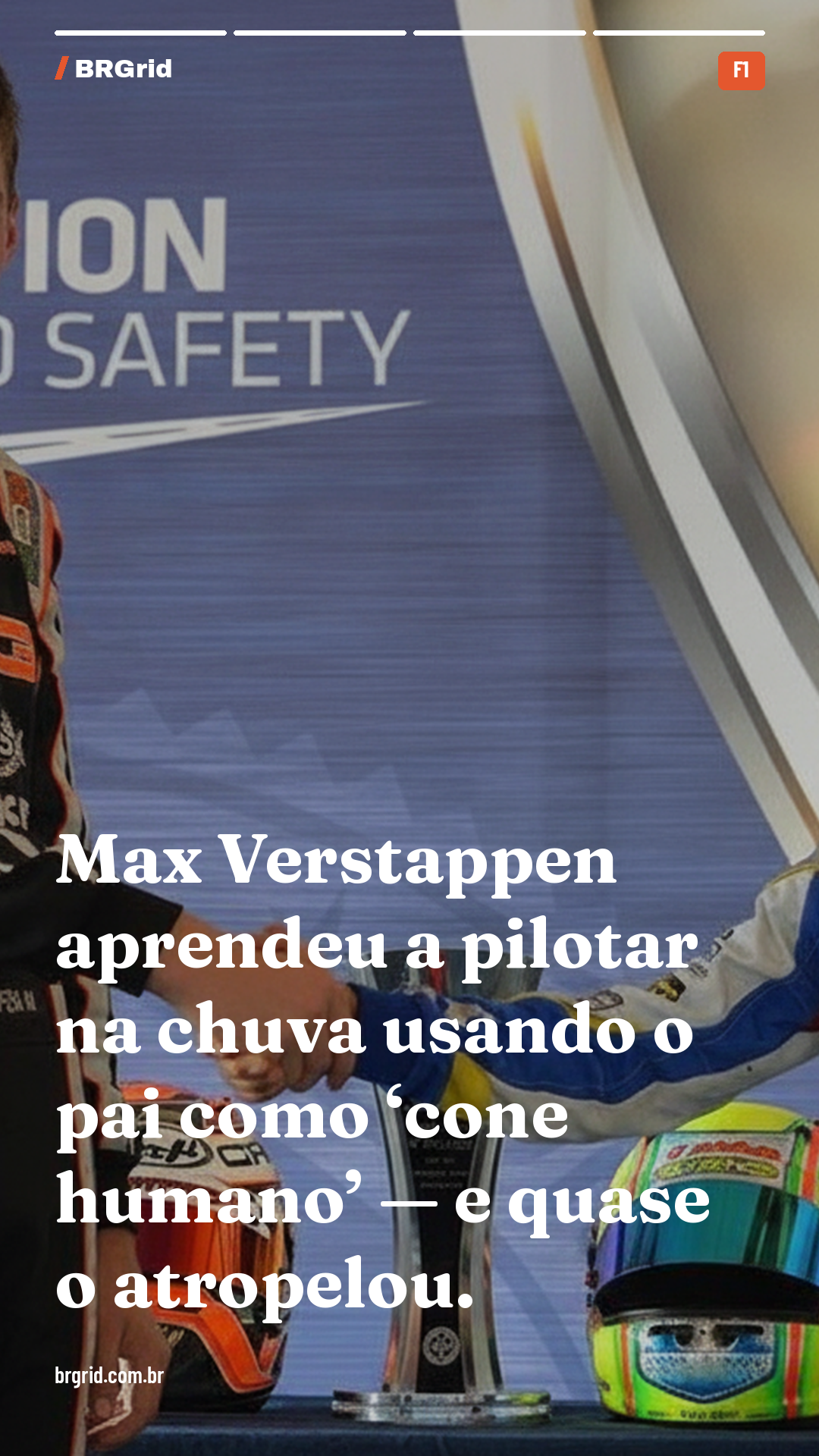 Card 1 de 4